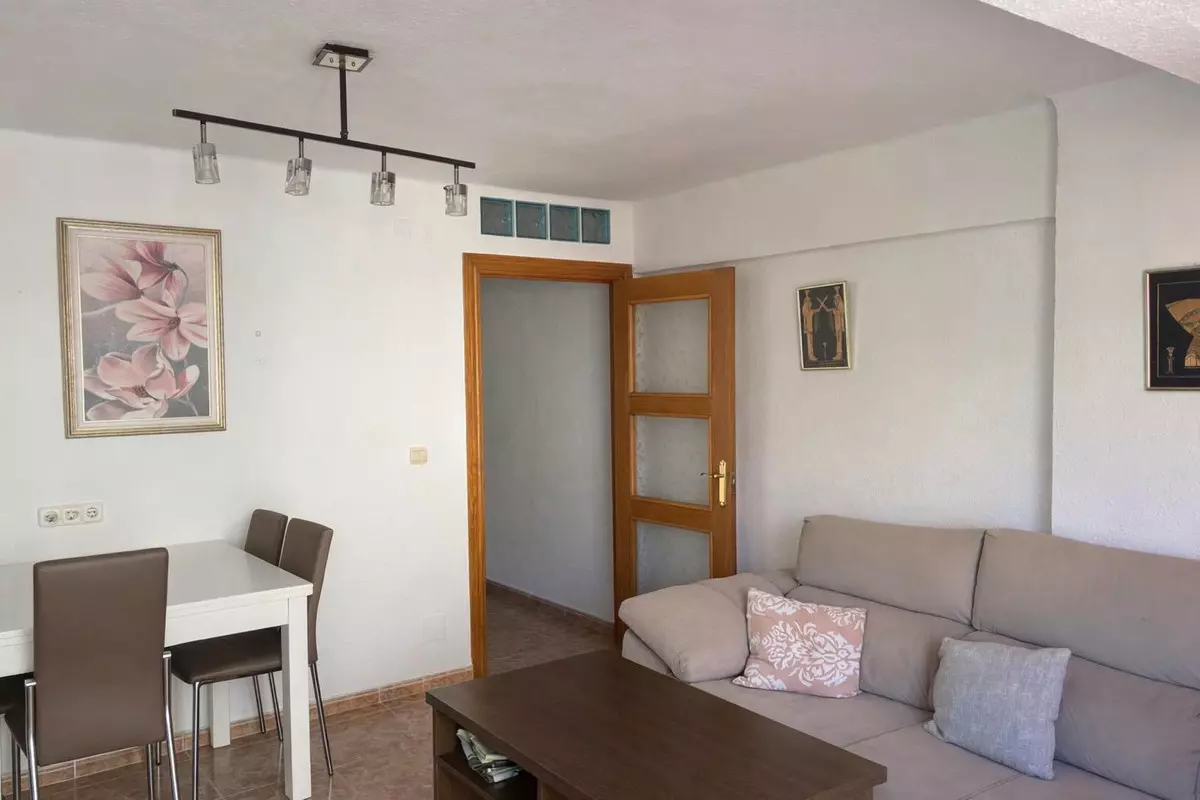 3-bedroom Apartment In Málaga, Spain (89 M²)