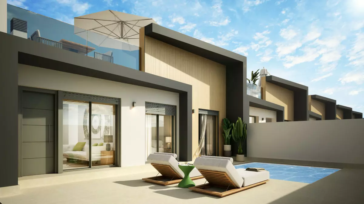 3-bedroom Villa In Murcia, Spain (82 M²)