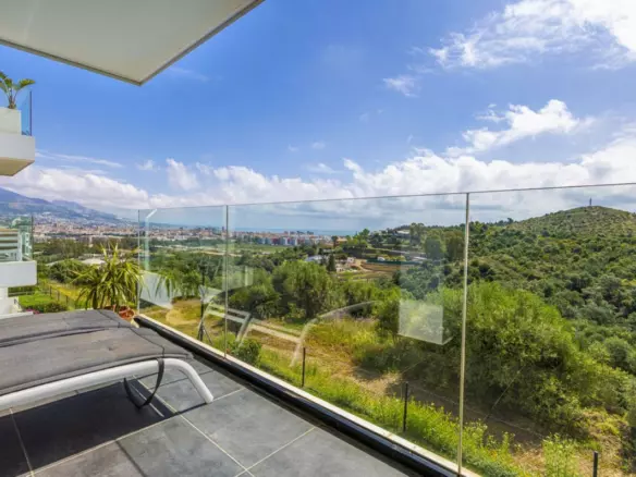 3-bedroom Apartment In Mijas, Spain (101 M²)