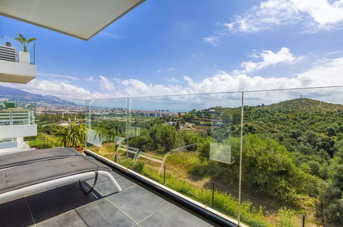 3-bedroom Apartment In Mijas, Spain (101 M²)