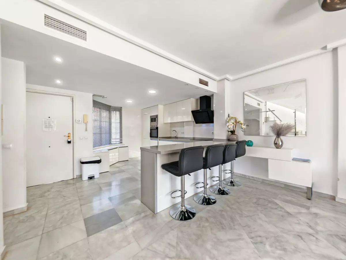4-bedroom Town House In Marbella, Spain (157 M²)
