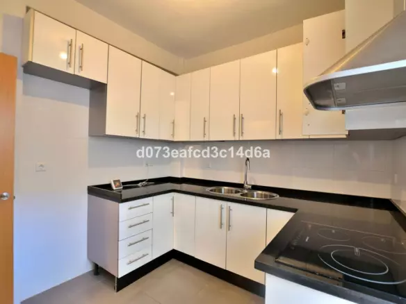3-bedroom Town House In Ronda, Spain (107 M²)