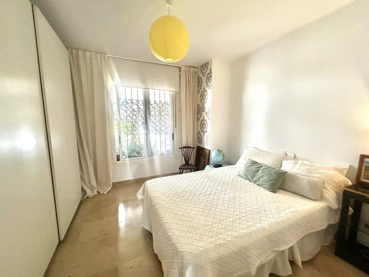 2-bedroom Apartment In Marbella, Spain (123 M²)
