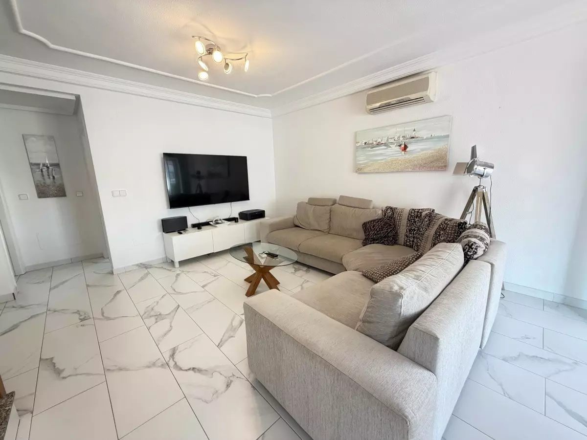 5-bedroom Villa In Orihuela, Spain (150 M²)