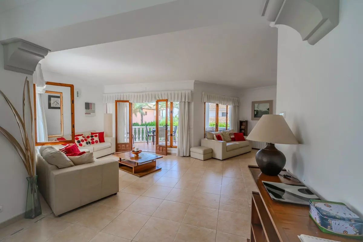 4-bedroom Villa In Orihuela, Spain (300 M²)
