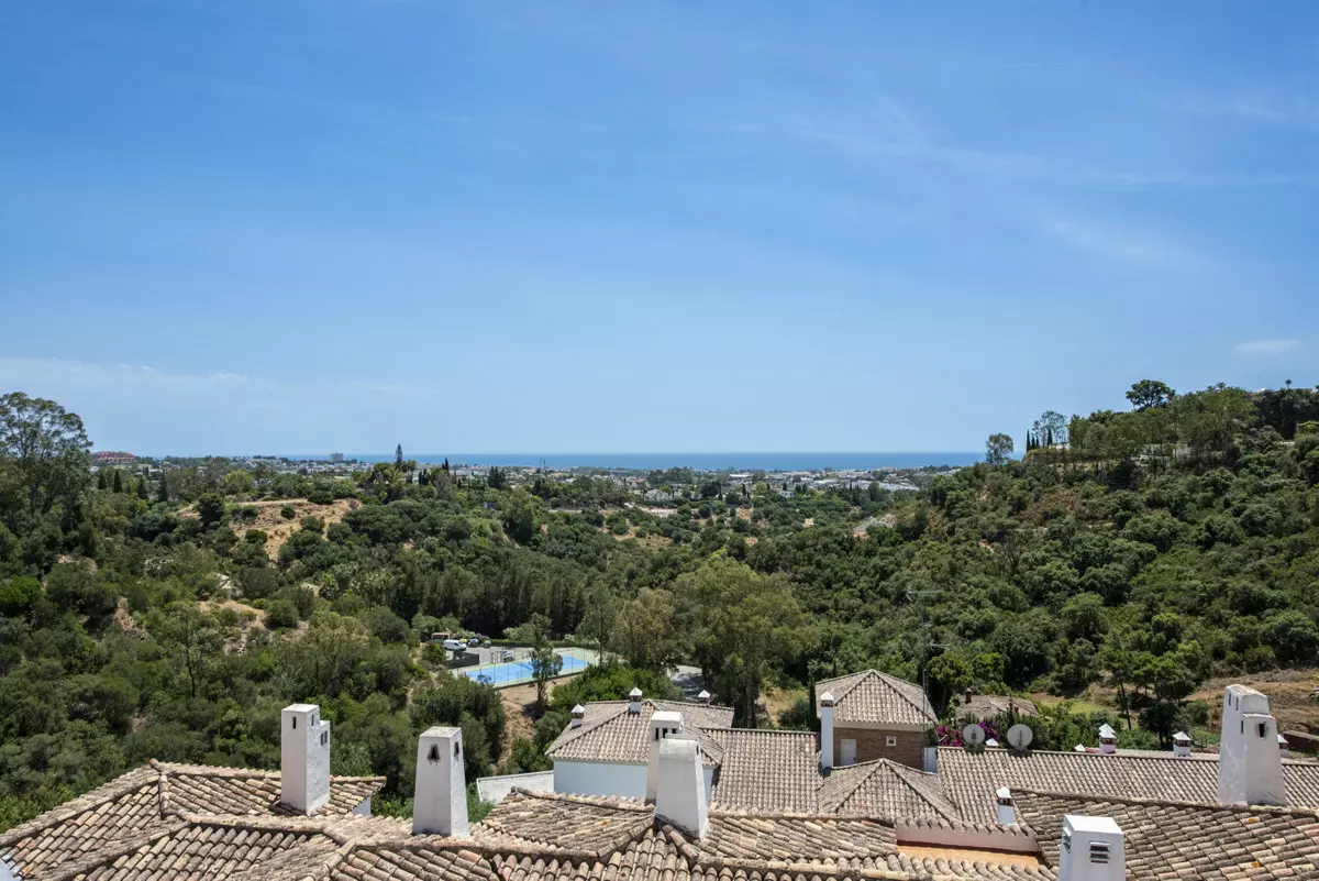 2-bedroom Apartment In Málaga, Spain (108 M²)