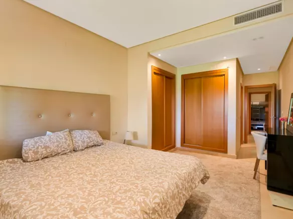 2-bedroom Apartment In Marbella, Spain (186 M²)