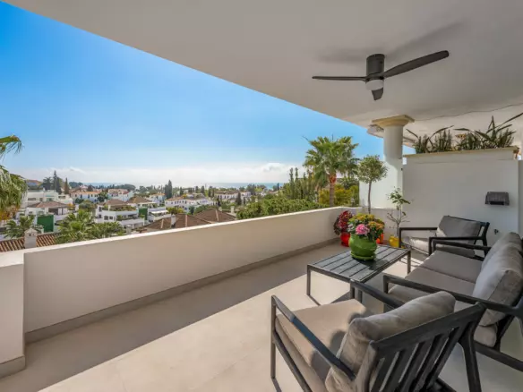 3-bedroom Apartment In Marbella, Spain (193 M²)