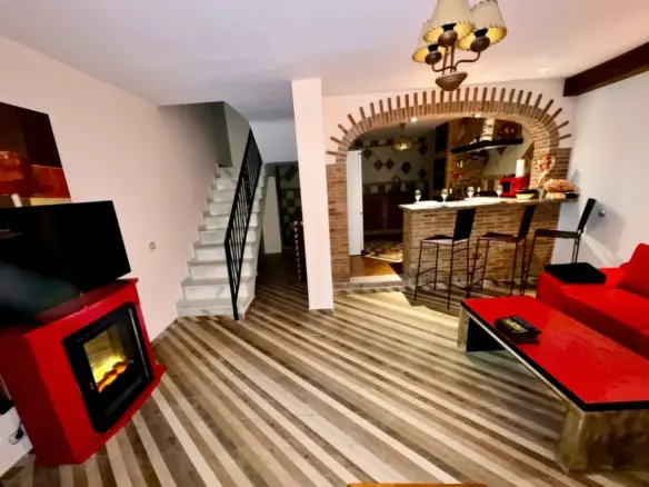 2-bedroom Apartment In Estepona, Spain (70 M²)