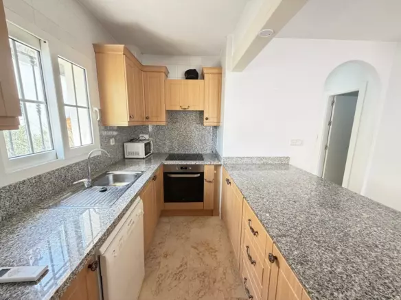 2-bedroom Apartment In Orihuela, Spain (87 M²)