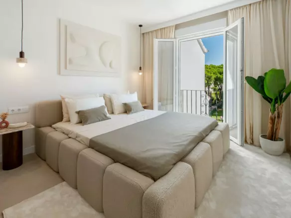 3-bedroom Apartment In Estepona, Spain (193 M²)