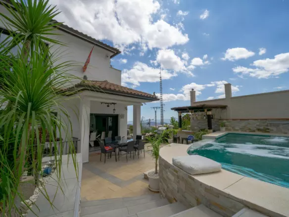 3-bedroom Villa In Casarabonela, Spain (232 M²)
