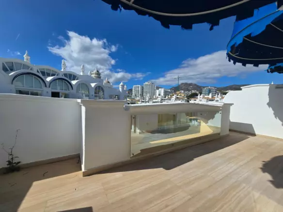 2-bedroom Apartment In Benalmádena, Spain (107 M²)