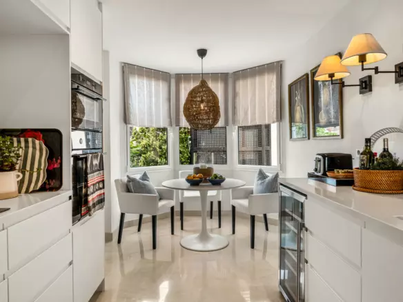 3-bedroom Apartment In Marbella, Spain (300 M²)