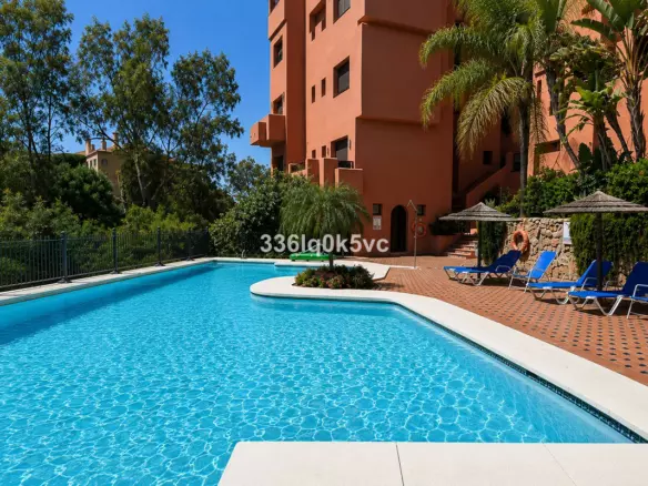 2-bedroom Apartment In Benahavis, Spain (104 M²)