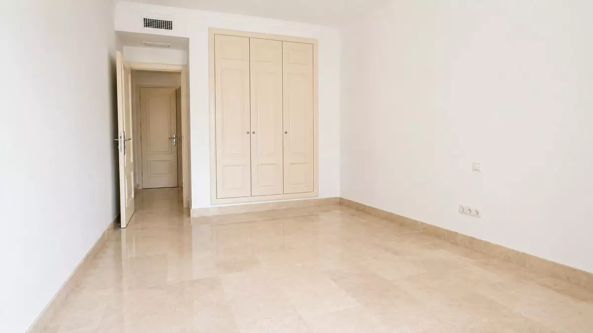 3-bedroom Apartment In Marbella, Spain (162 M²)