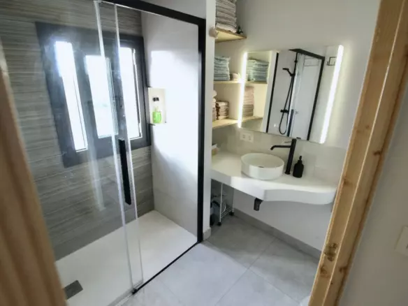 3-bedroom Town House In Ojen, Spain (90 M²)