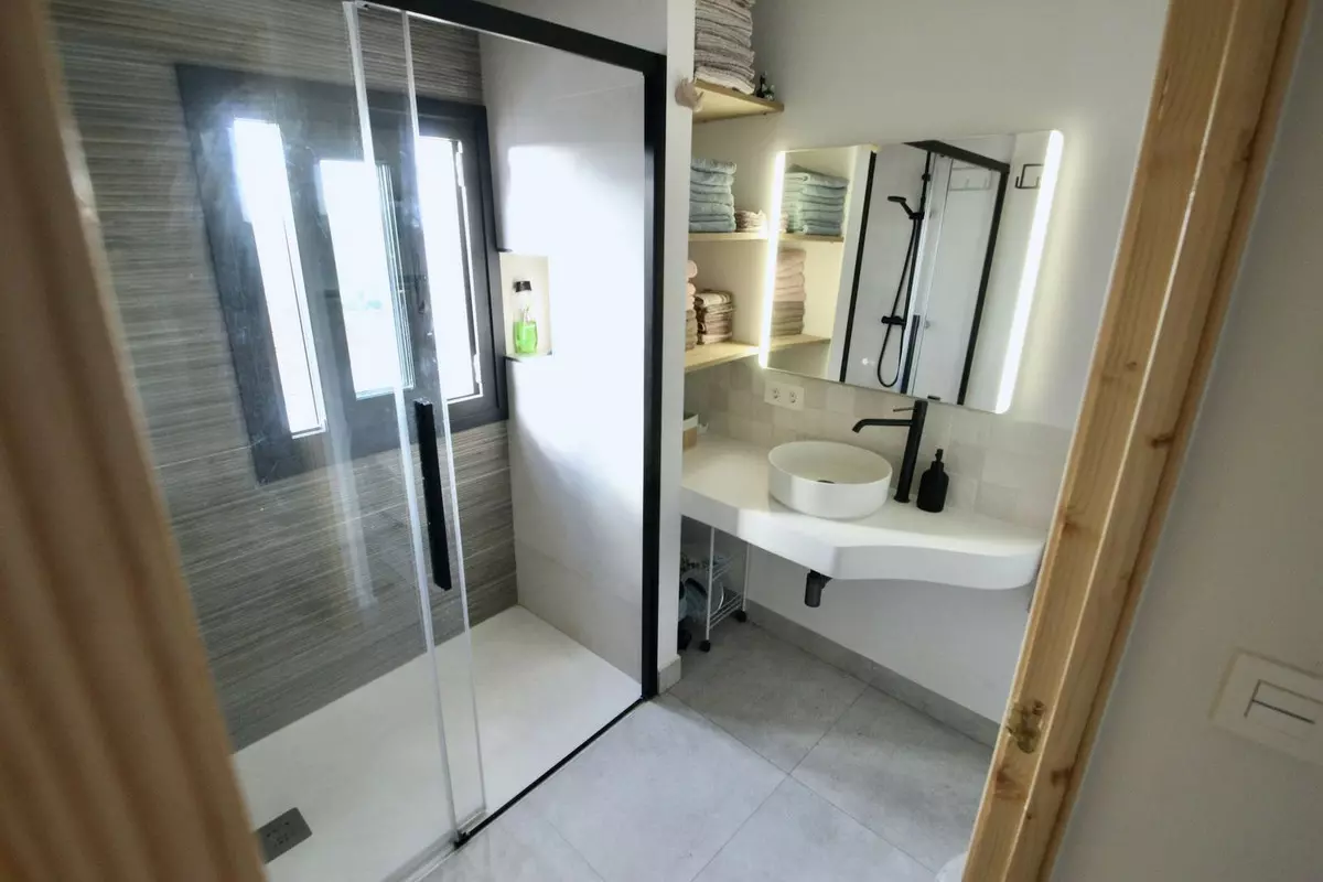 3-bedroom Town House In Ojen, Spain (90 M²)