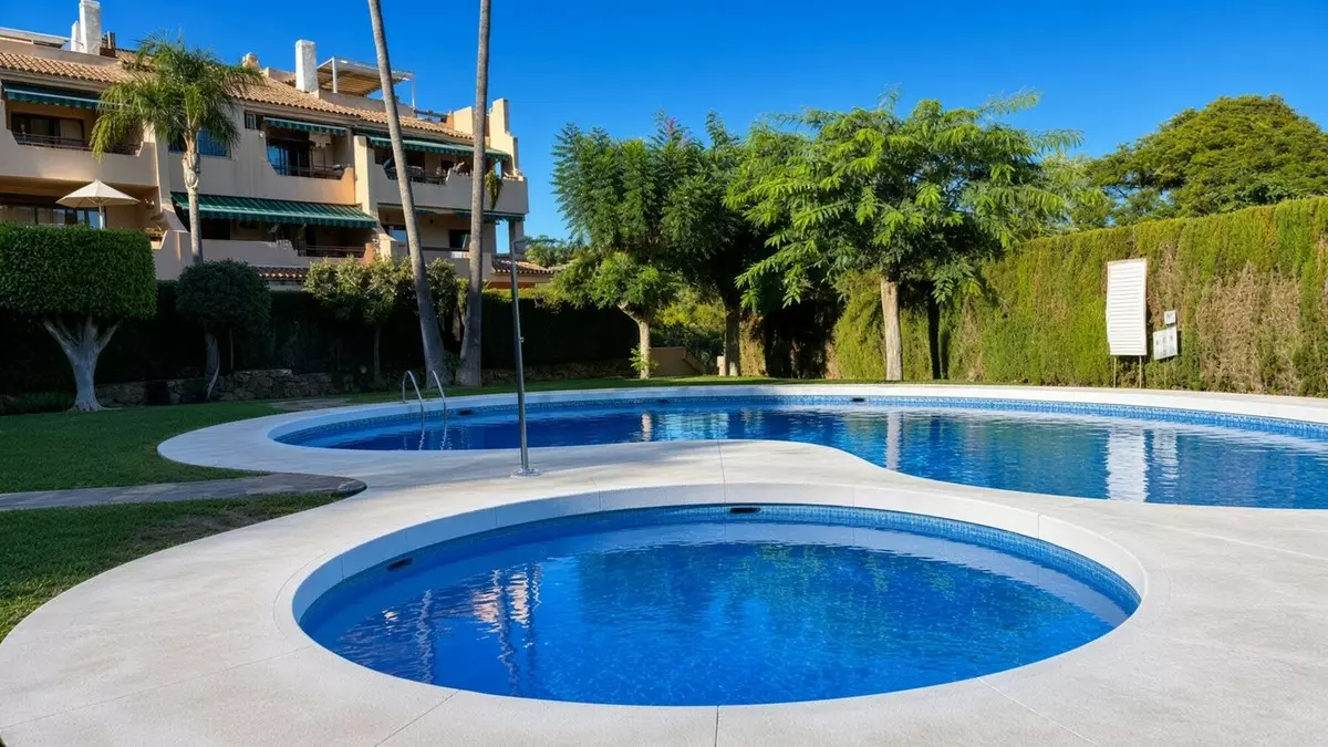 3-bedroom Apartment In Estepona, Spain (120 M²)