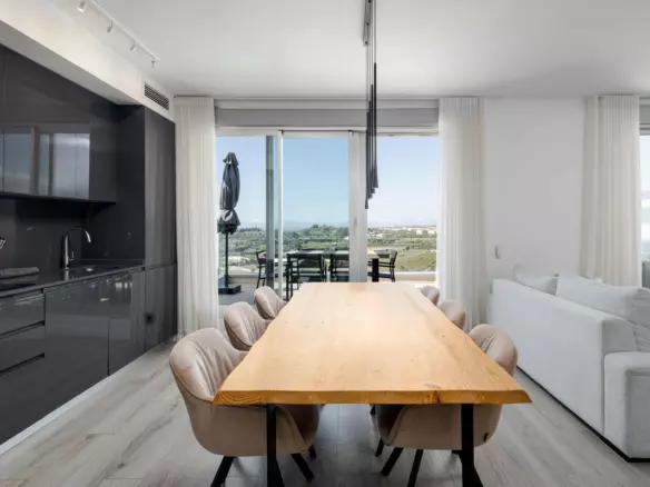 3-bedroom Apartment In Estepona, Spain (107 M²)