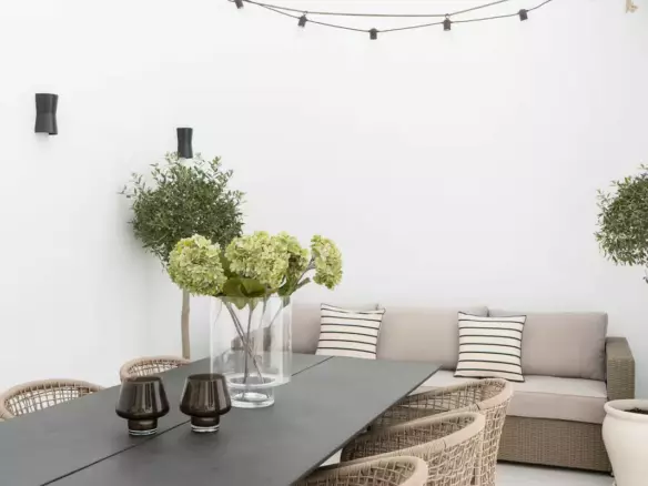 2-bedroom Apartment In Marbella, Spain (95 M²)