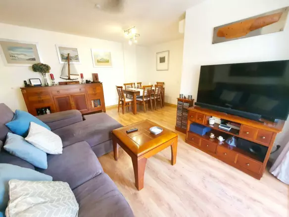 4-bedroom Apartment In Torremolinos, Spain (94 M²)