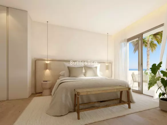 4-bedroom Villa In Istan, Spain (305 M²)