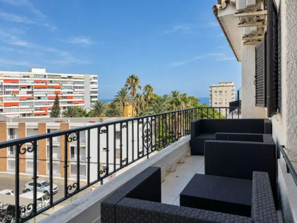 3-bedroom Apartment In Benalmádena, Spain (72 M²)