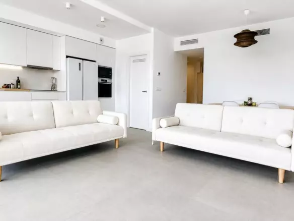 3-bedroom Apartment In Torremolinos, Spain (137 M²)