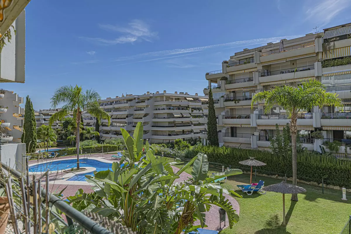 2-bedroom Apartment In Marbella, Spain (96 M²)