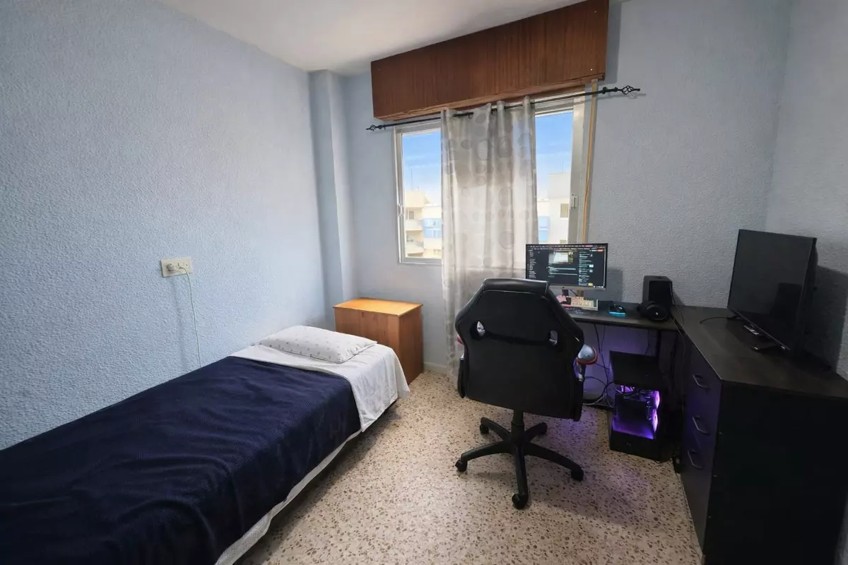 3-bedroom Apartment In Guardamar Del Segura, Spain (67 M²)