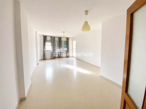 4-bedroom Apartment In Málaga, Spain (130 M²)