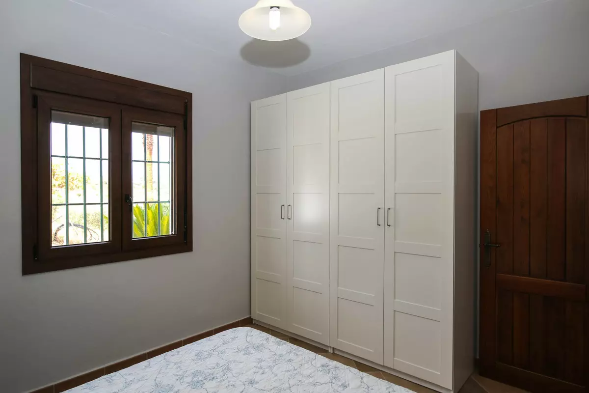 5-bedroom Villa In Coín, Spain (450 M²)