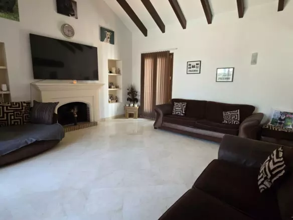 7-bedroom Villa In Mijas, Spain (290 M²)