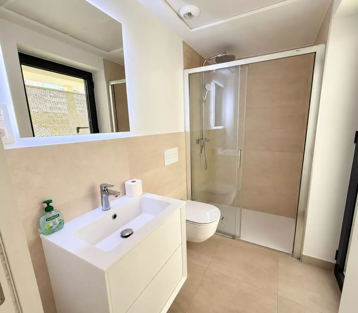 2-bedroom Apartment In Fuengirola, Spain (97 M²)