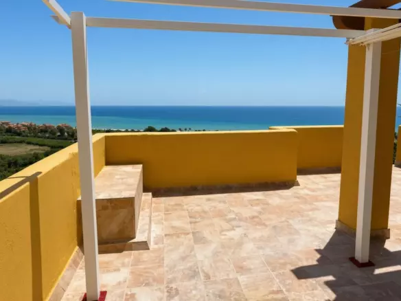 2-bedroom Apartment In Manilva, Spain (97 M²)