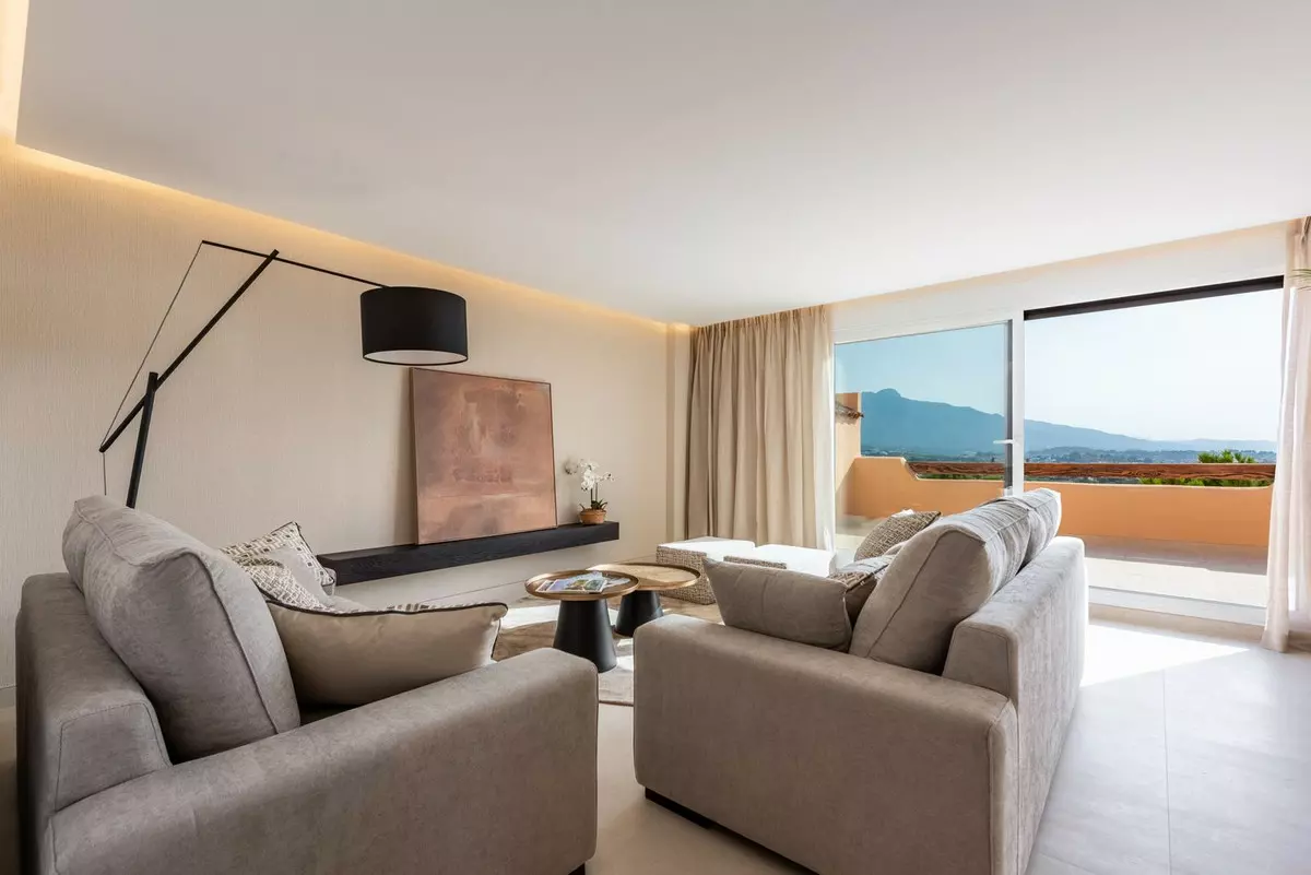 2-bedroom Apartment In Estepona, Spain (88 M²)
