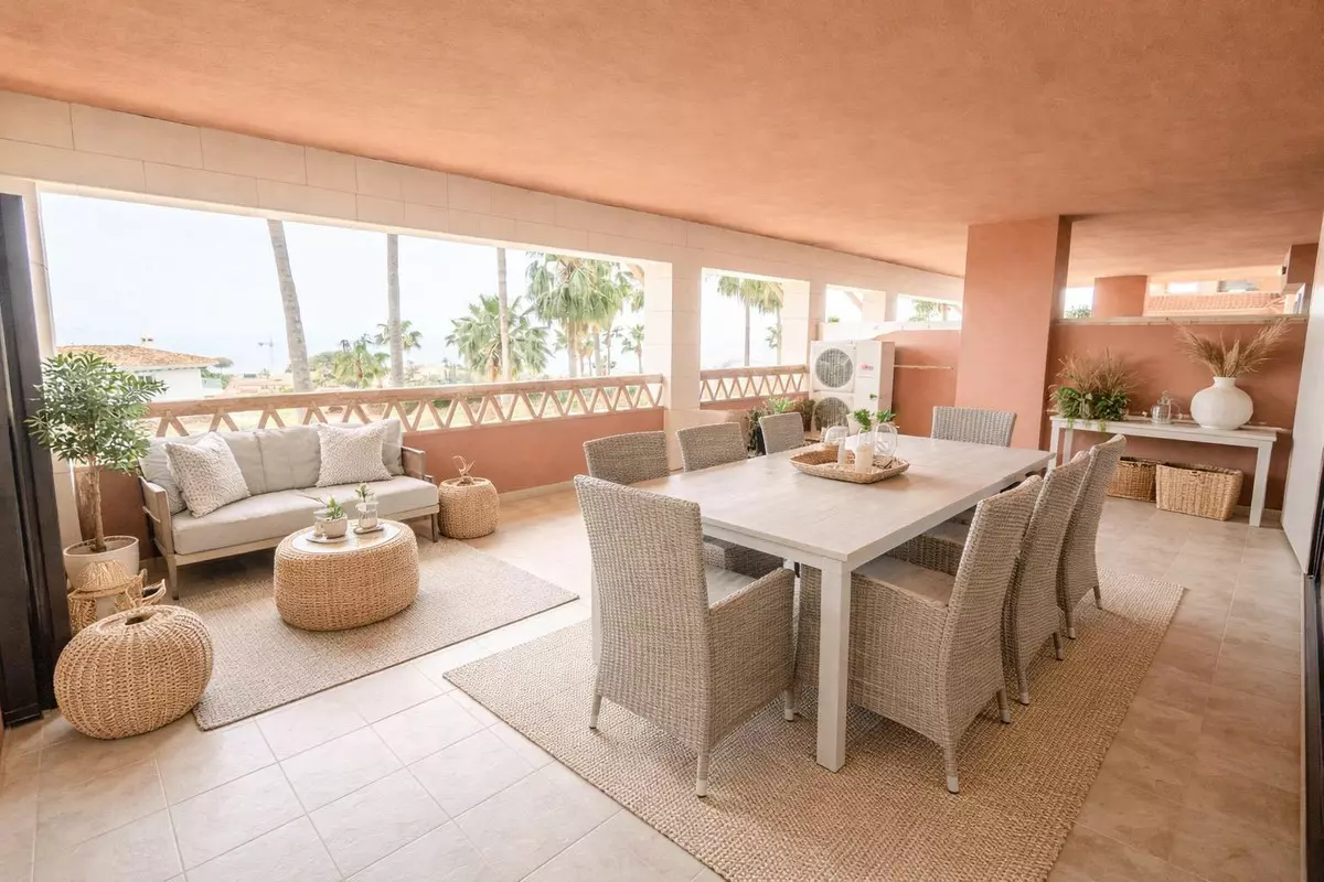 3-bedroom Apartment In Benalmádena, Spain (90 M²)