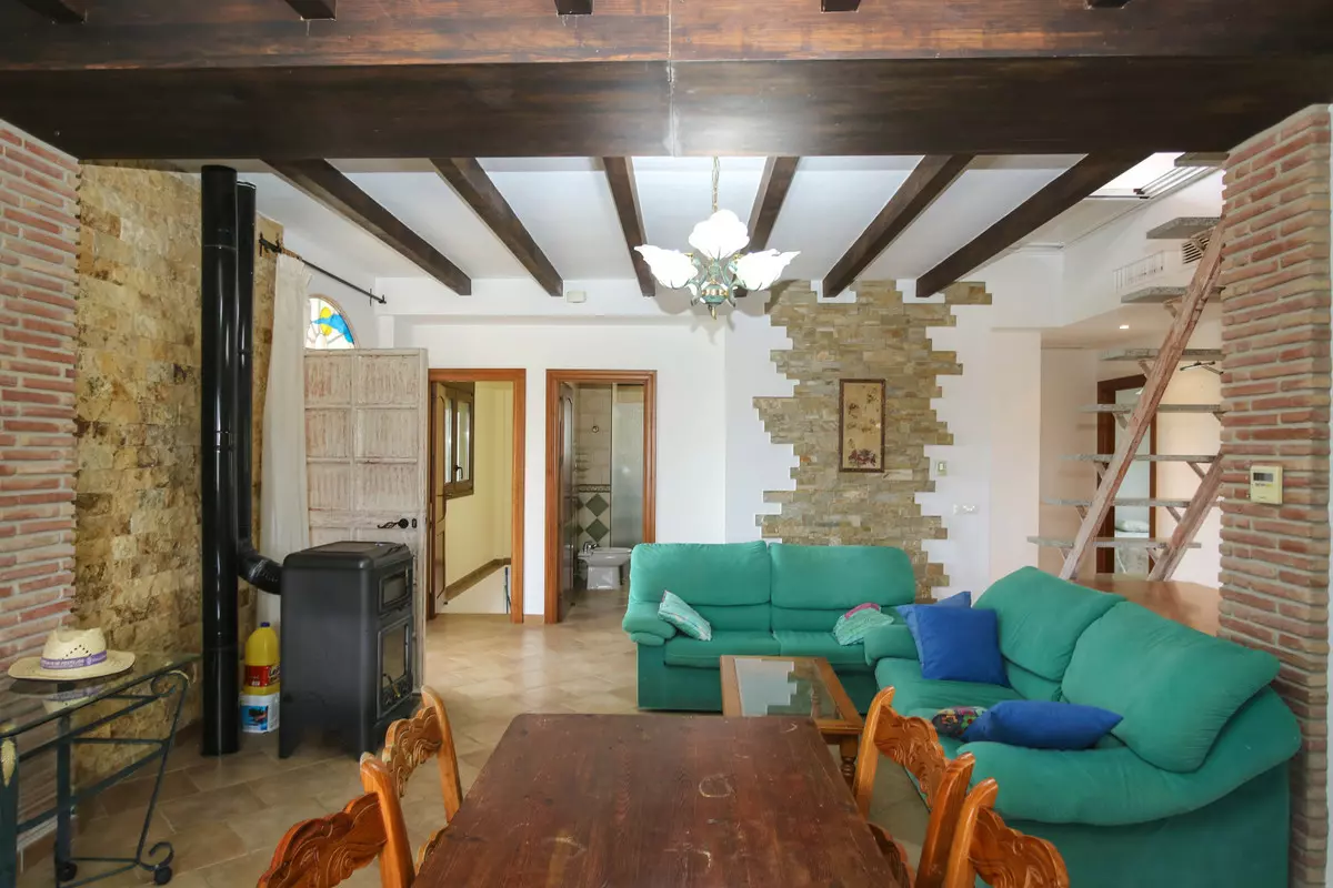 5-bedroom Villa In Coín, Spain (450 M²)
