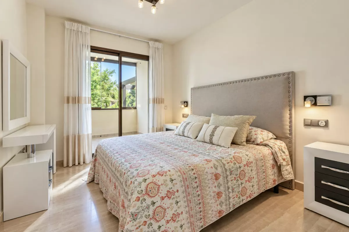 2-bedroom Apartment In Marbella, Spain (128 M²)