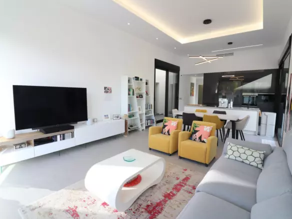 3-bedroom Villa In Formentera Del Segura, Spain (182 M²)