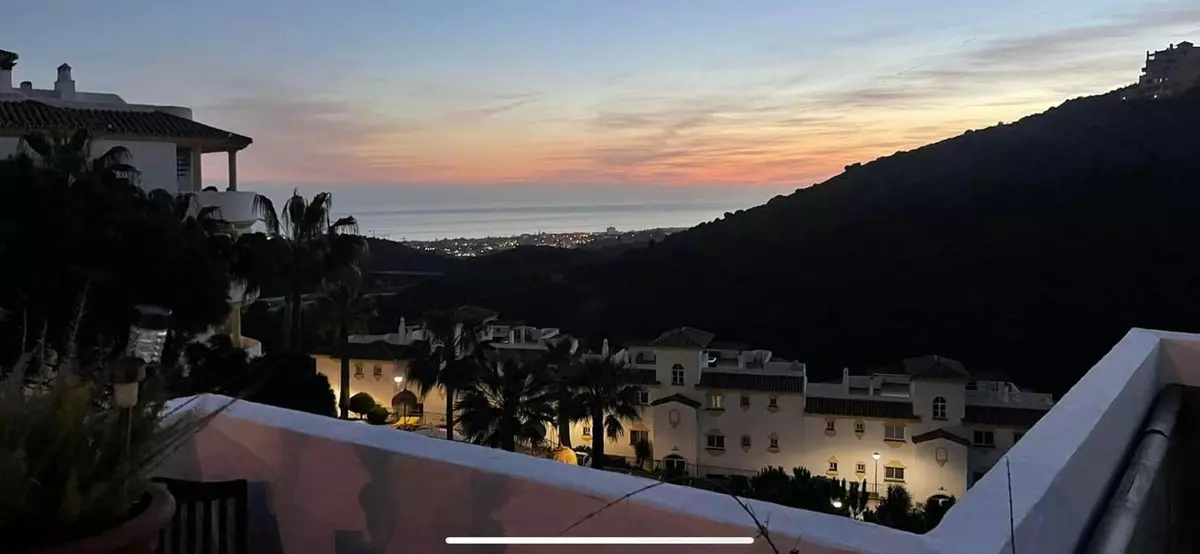 1-bedroom Apartment In Mijas, Spain (65 M²)