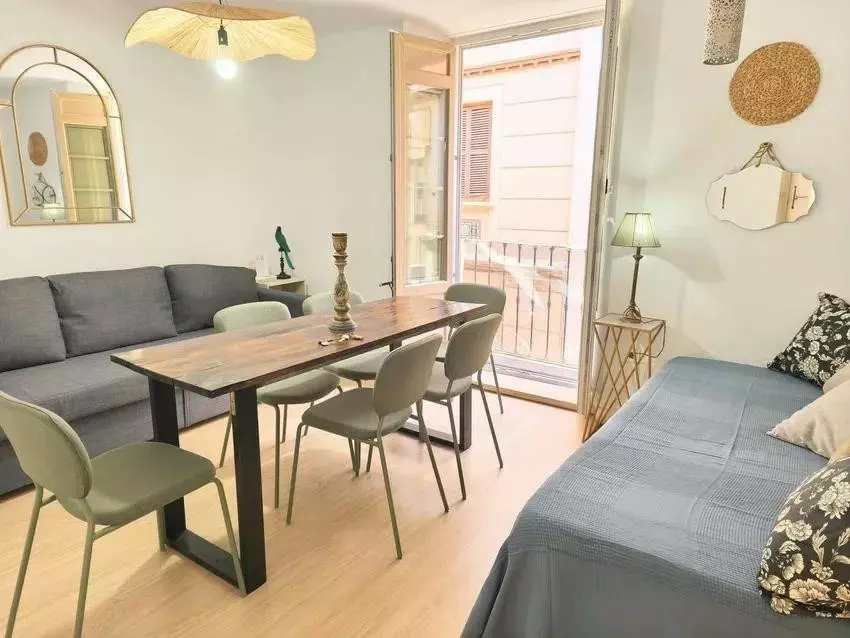 3-bedroom Apartment In Málaga, Spain (80 M²)