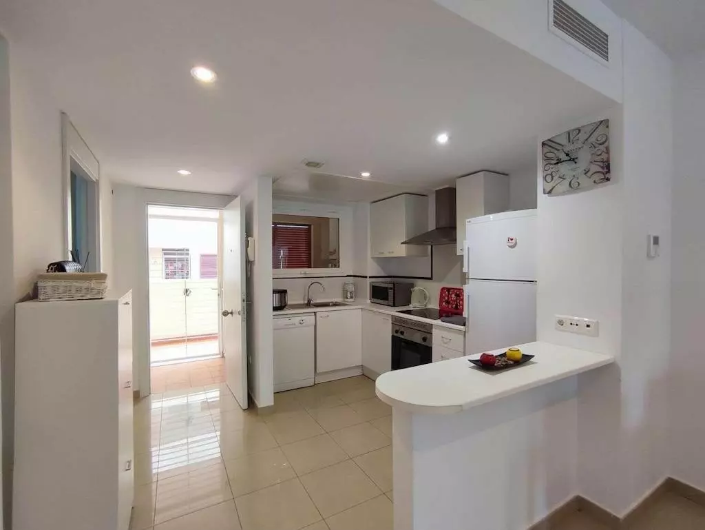 2-bedroom Apartment In Orihuela, Spain (62 M²)