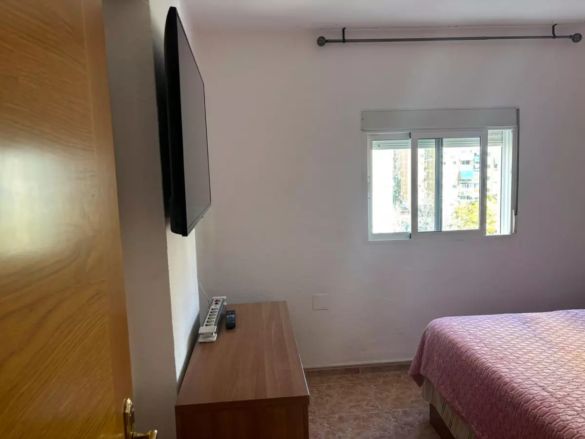 3-bedroom Apartment In Málaga, Spain (89 M²)
