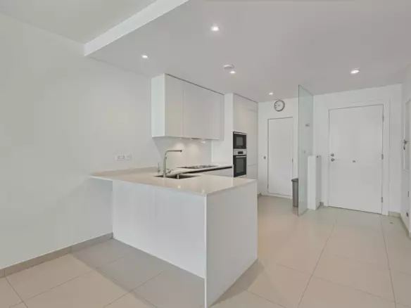 2-bedroom Apartment In Benalmádena, Spain (120 M²)