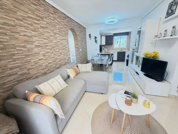 3-bedroom Apartment In Orihuela, Spain (63 M²)