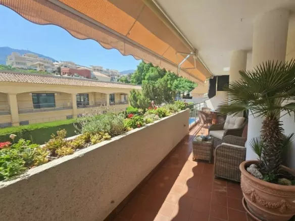 3-bedroom Apartment In Benalmádena, Spain (140 M²)