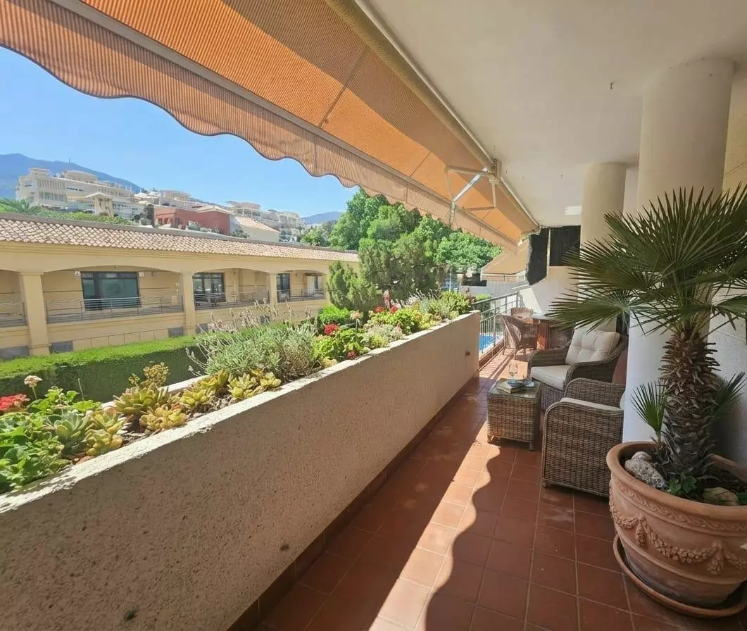 3-bedroom Apartment In Benalmádena, Spain (140 M²)