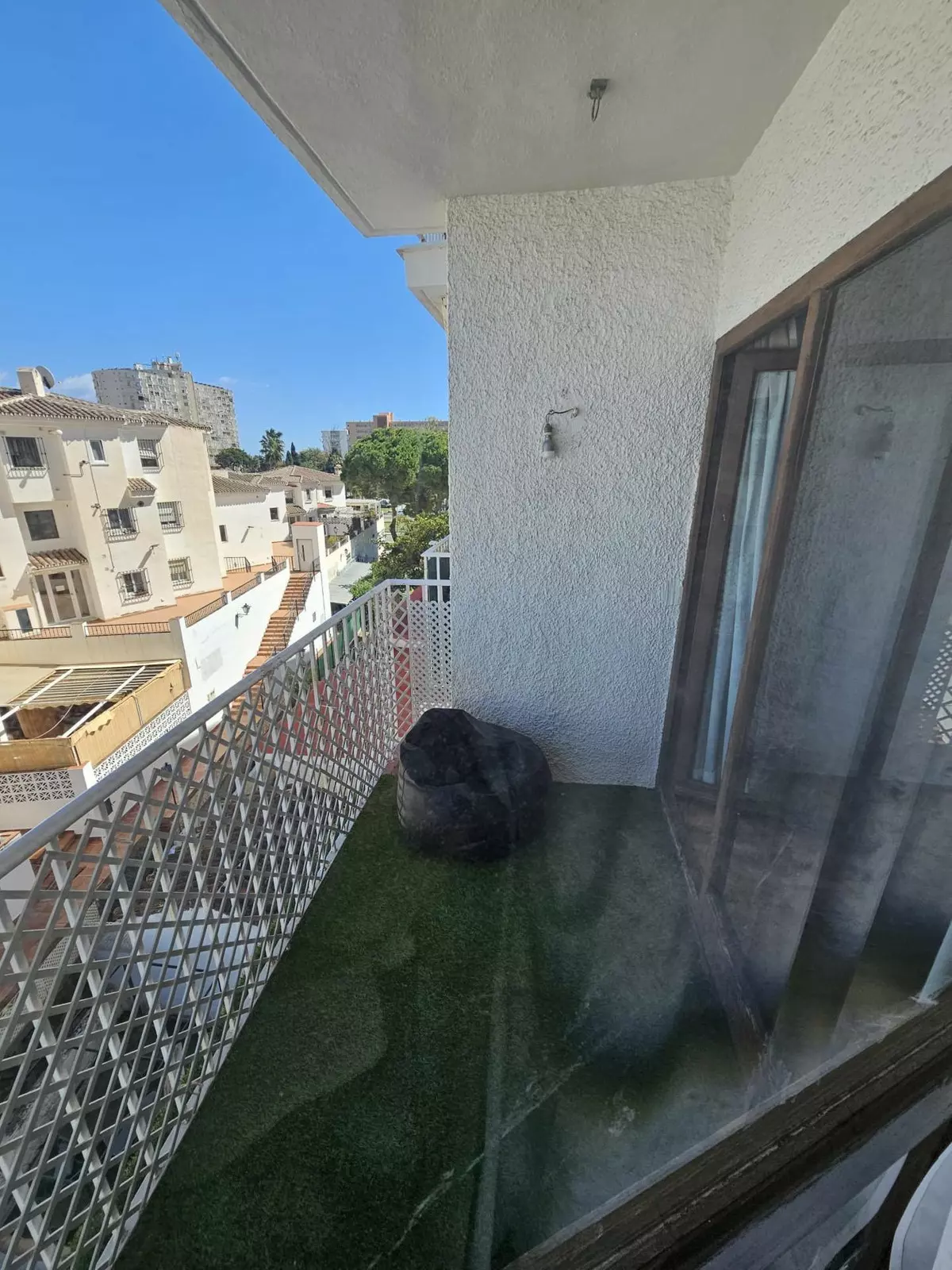2-bedroom Apartment In Torremolinos, Spain (80 M²)